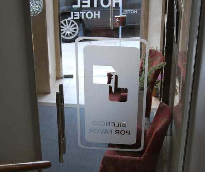 هتل Restaurante Elisardo