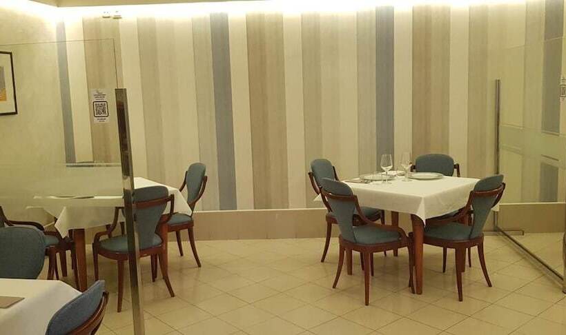 هتل Restaurante Elisardo