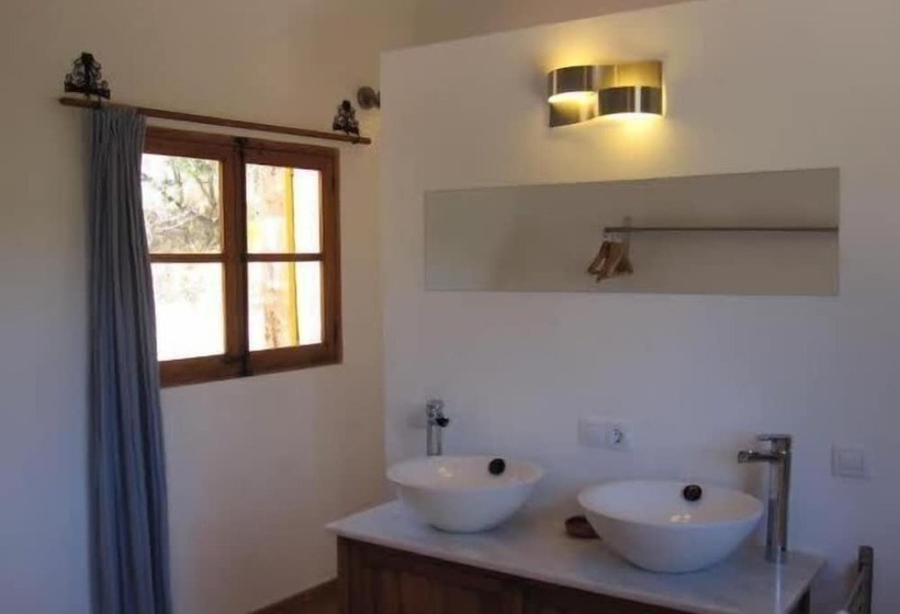 Hostal Catalina Vera