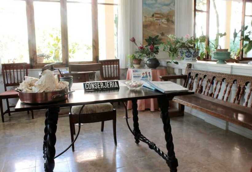 Hostal Catalina Vera