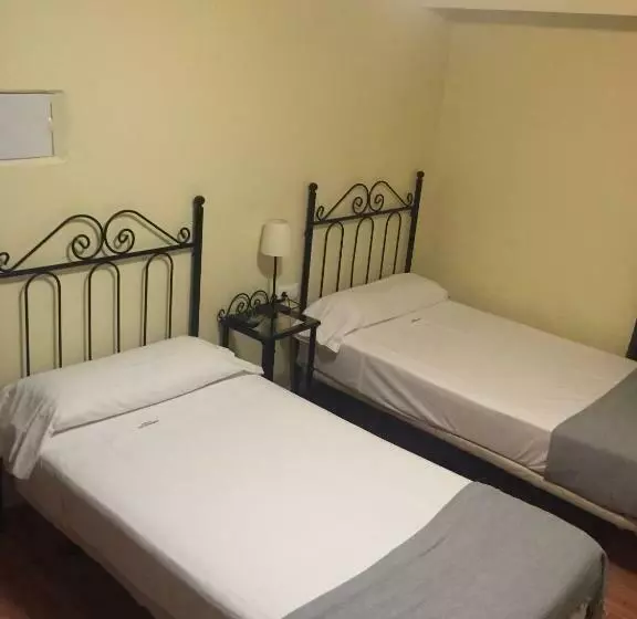 Hostal Hospederia Luis De Gongora