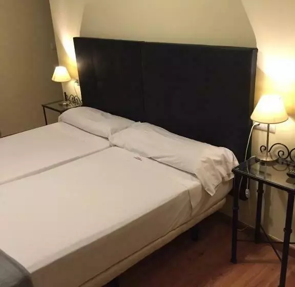 Hostal Hospederia Luis De Gongora