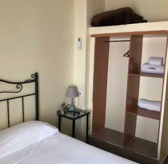 Hostal Hospederia Luis De Gongora