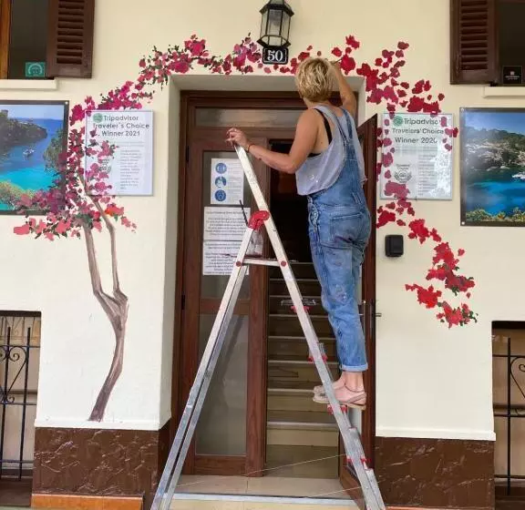 ホテル Hostal Atlanta