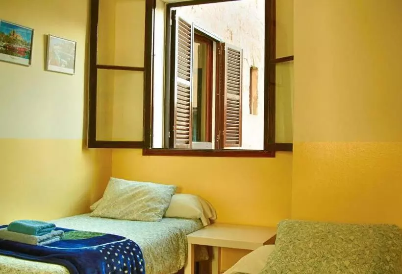 ホテル Hostal Atlanta