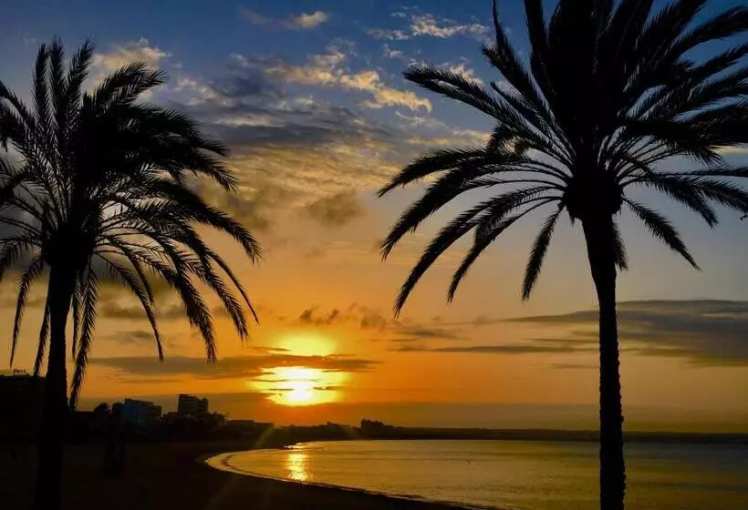 ホテル Hostal Atlanta