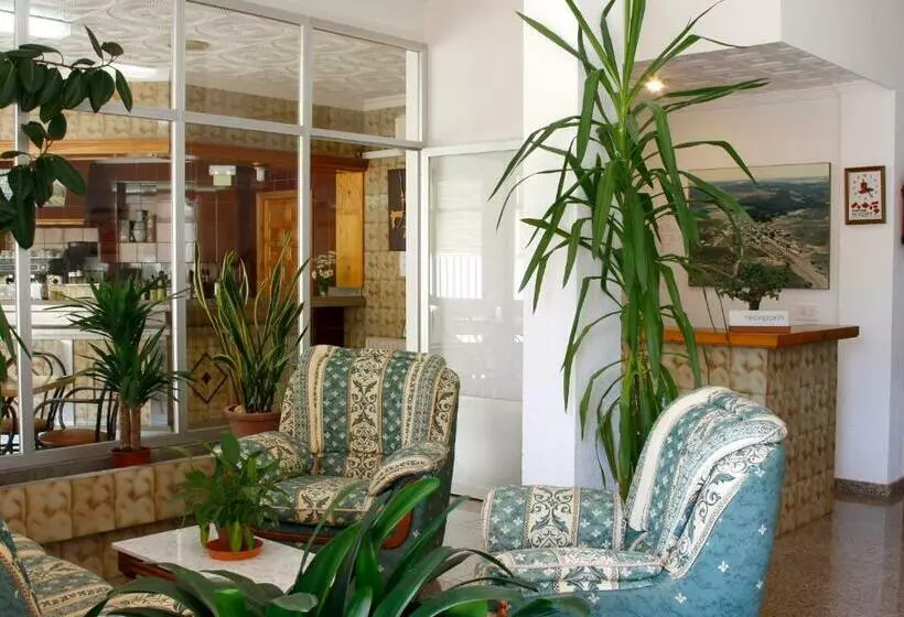 Отель Hostal La Noria