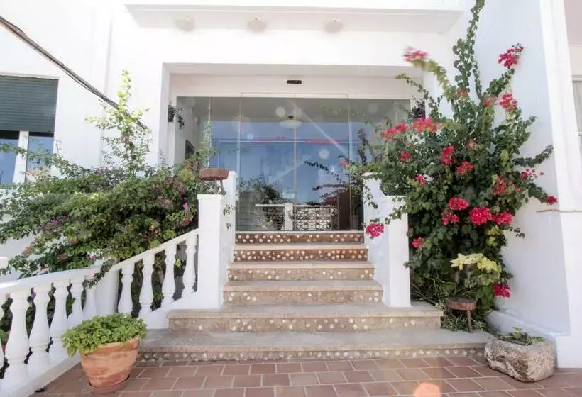 Hotel Hostal S Algaret