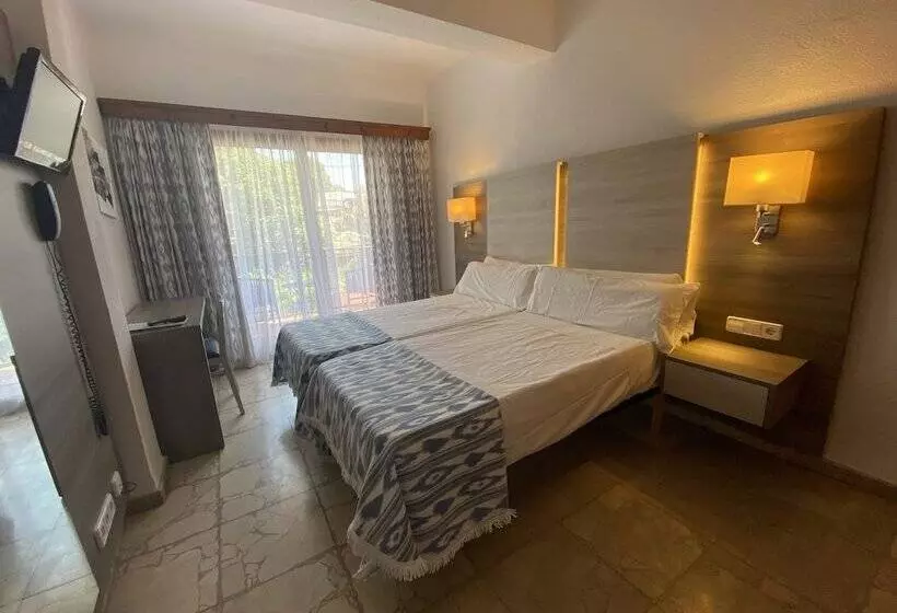 酒店 Hostal Villa Rosa