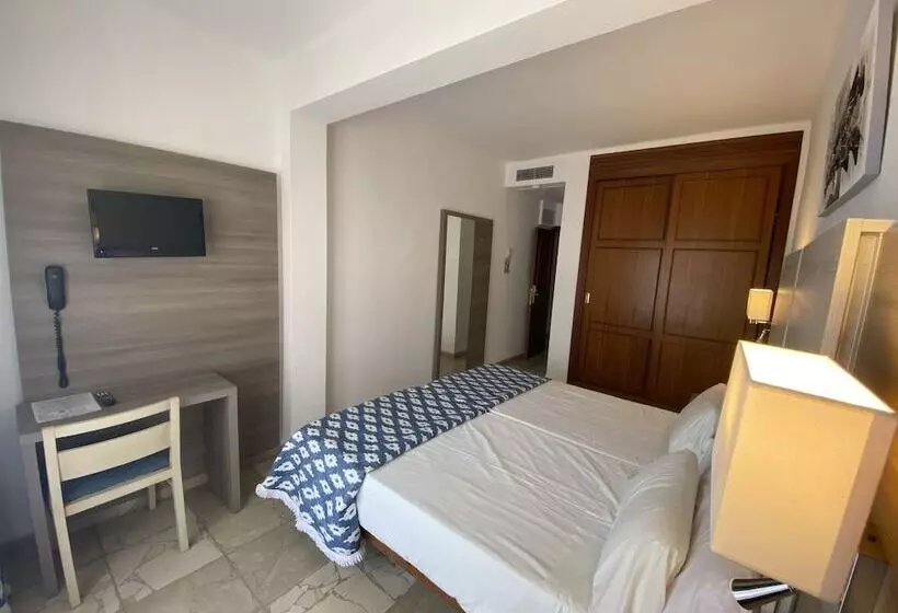 酒店 Hostal Villa Rosa