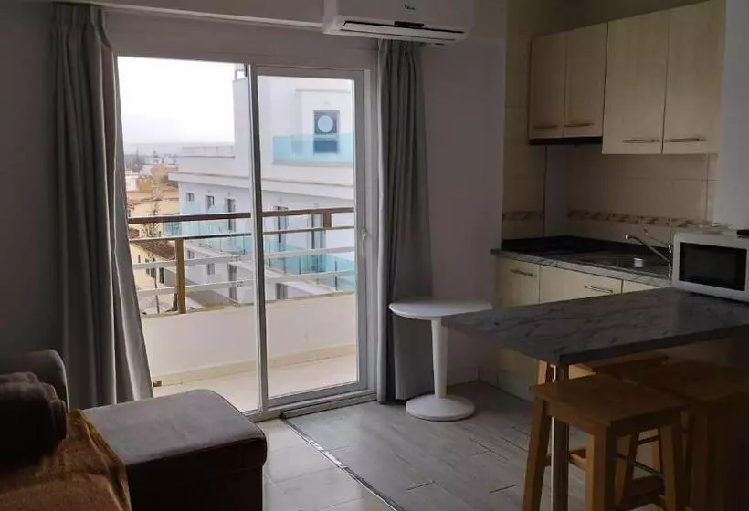 בית מלון כפרי Raxa