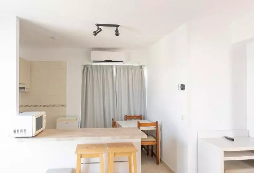 בית מלון כפרי Raxa