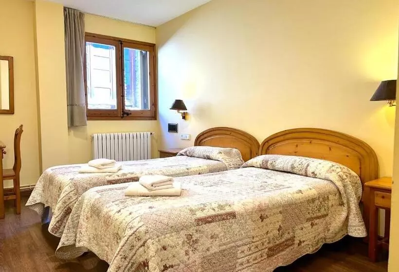 Inn La Posada D àneu By Rural D àneu