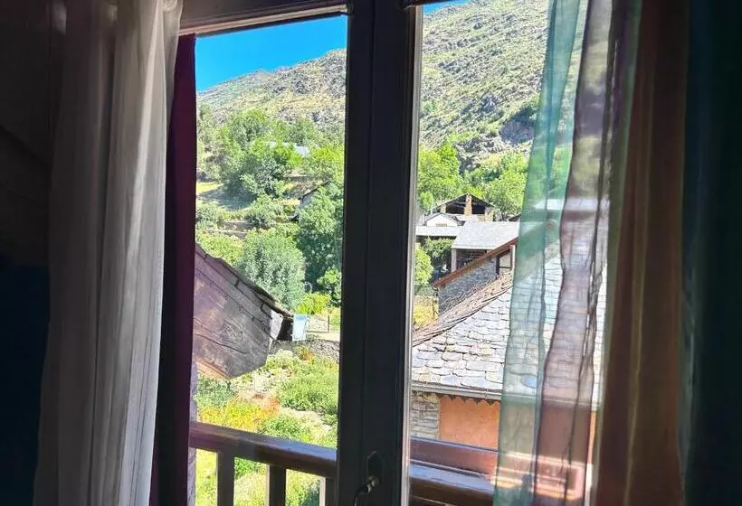 Inn La Posada D àneu By Rural D àneu