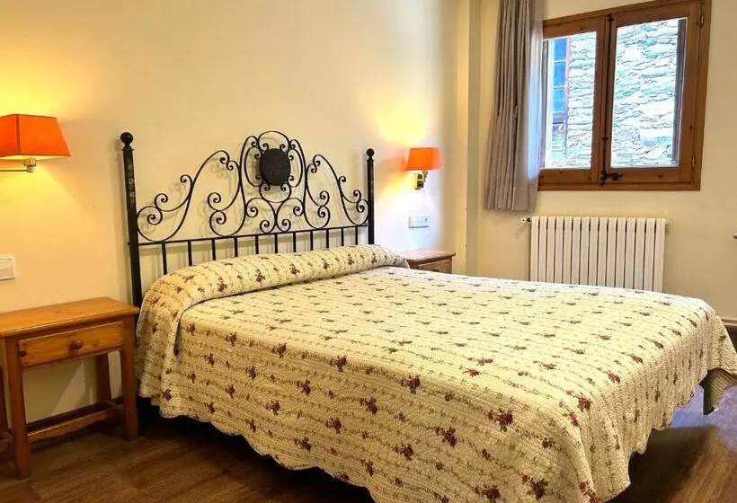 Inn La Posada D àneu By Rural D àneu