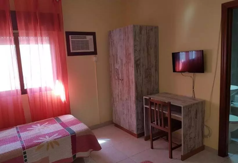 Hostal Virgen Del Rocío