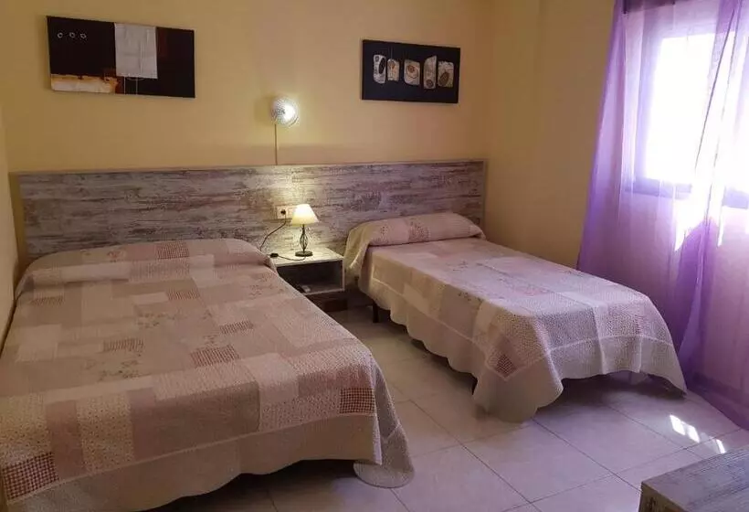 Hostal Virgen Del Rocío