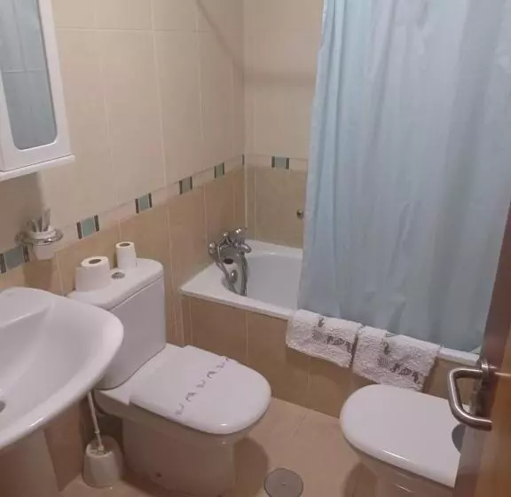 فندق 2 De Mayo 2