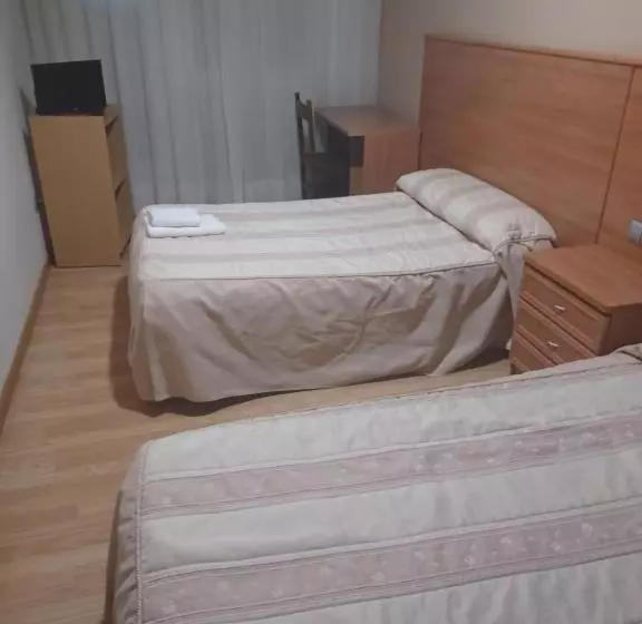 فندق 2 De Mayo 2