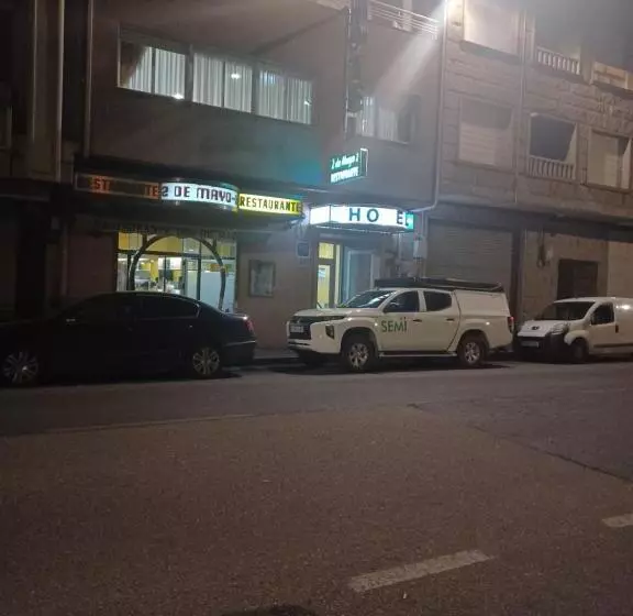 فندق 2 De Mayo 2