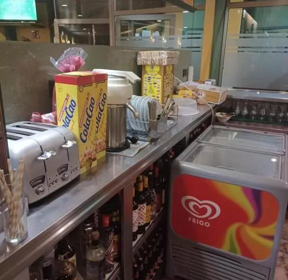 فندق 2 De Mayo 2