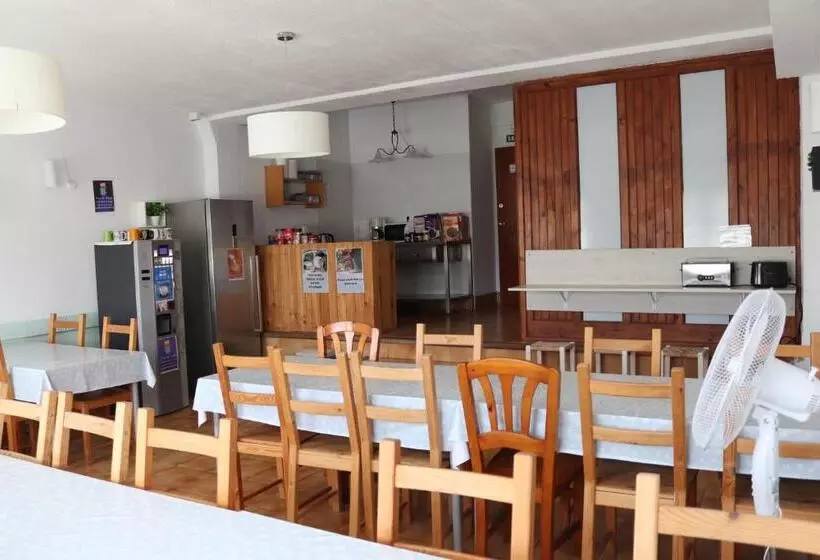 Отель Albergue Puente Para Peregrinos