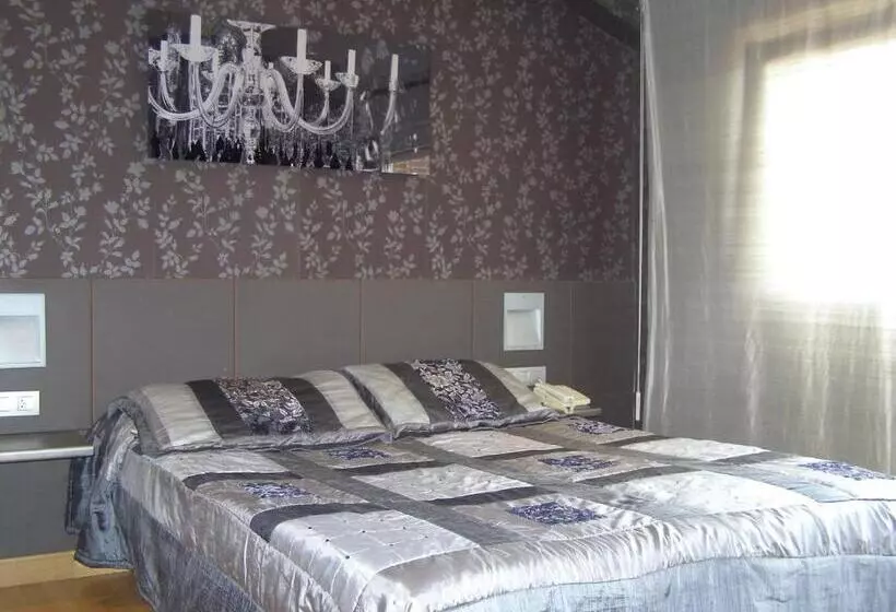 Отель Area Serrano