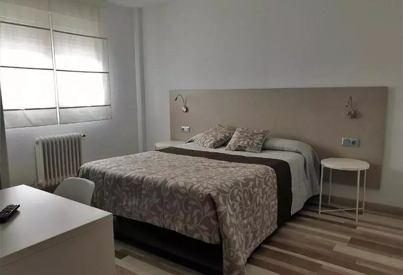 Отель Area Serrano