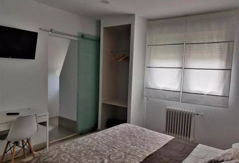 Отель Area Serrano