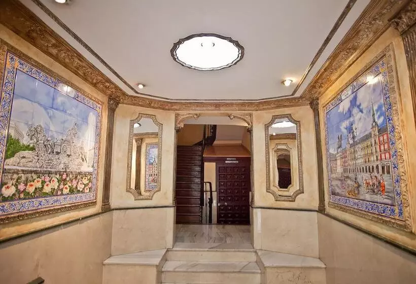 هتل Hostal A  Nuestra Senora De La Paloma