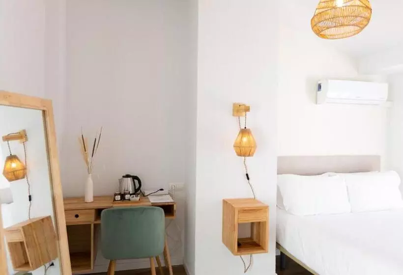 Отель La Malagueña By Croma