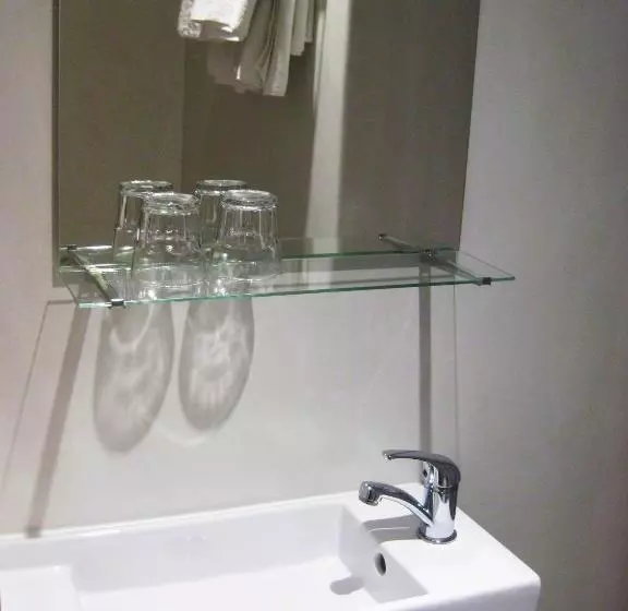 Отель La Malagueña By Croma