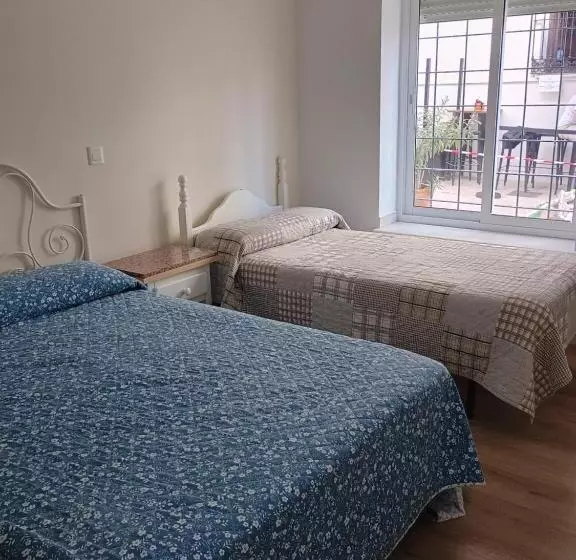 Отель La Malagueña By Croma