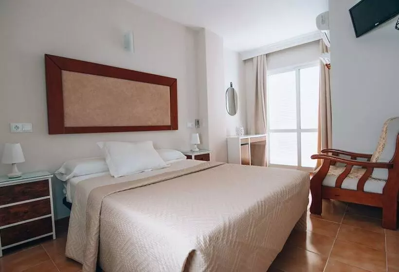 Szálloda Hostal Cuevas