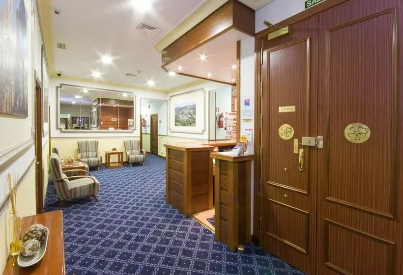 هتل Hostal Edreira