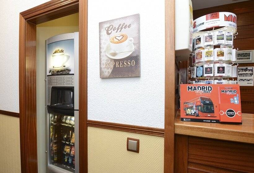 هتل Hostal Edreira