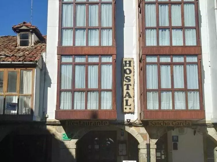 Отель Hostal Sancho Garcia