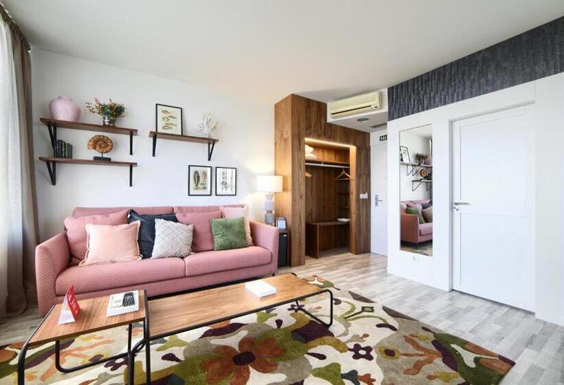 فندق Luze El Villa