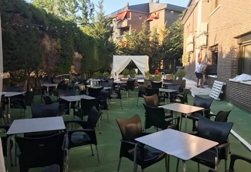 בית מלון כפרי Prado Real