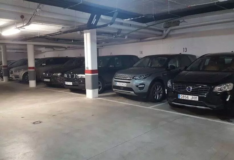 فندق Santo Domingo De Silos