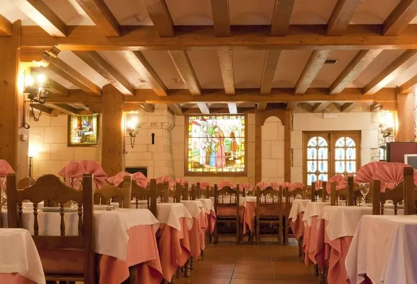 فندق Santo Domingo De Silos