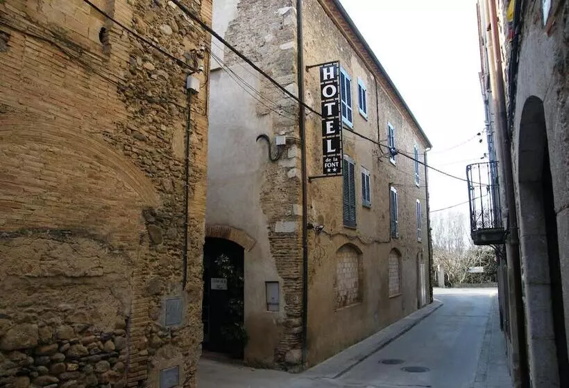 Hostel De La Font Peralada