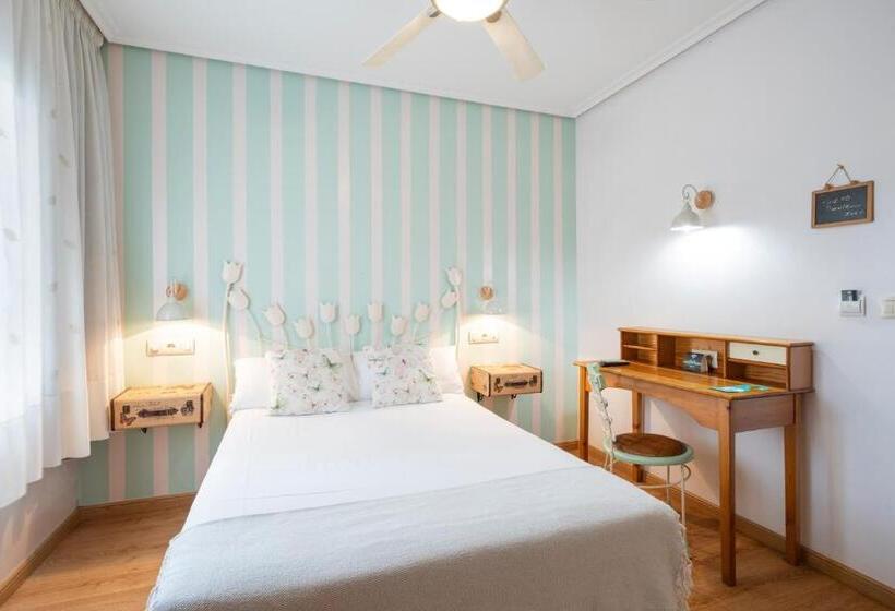 בית מלון כפרי Alda Puerta del Sol