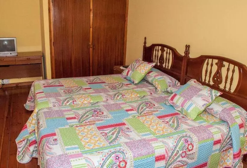 فندق Alto De Las Estazadas