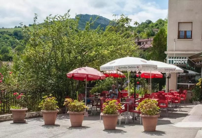 فندق Alto De Las Estazadas