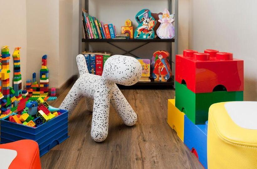 Отель Dos Rios Central