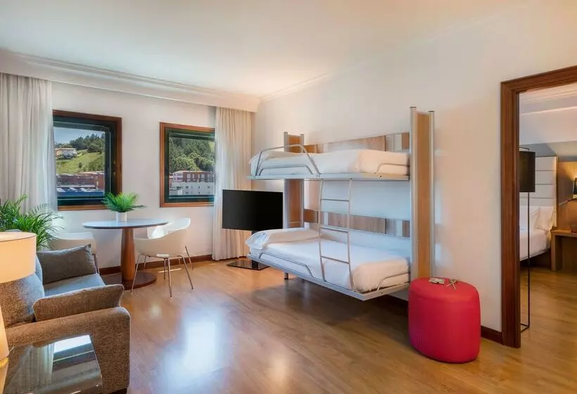 ホテル Santiago Plaza Affiliated By Meliá