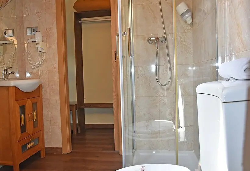 Hotel Sarao 3000