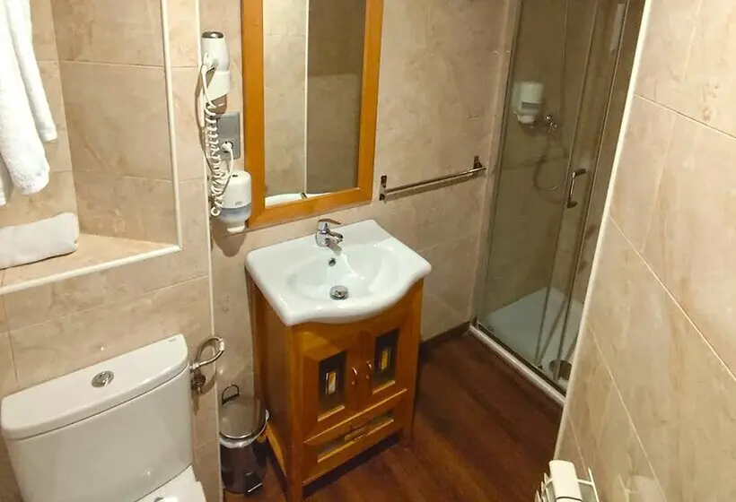 Hotel Sarao 3000