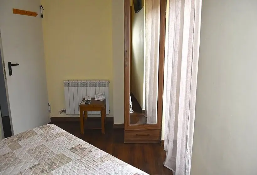 Hotel Sarao 3000